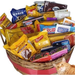 Kit Cesta De Cafe Da Manhã Caramelli 30 Itens Presente Aniversario Linda